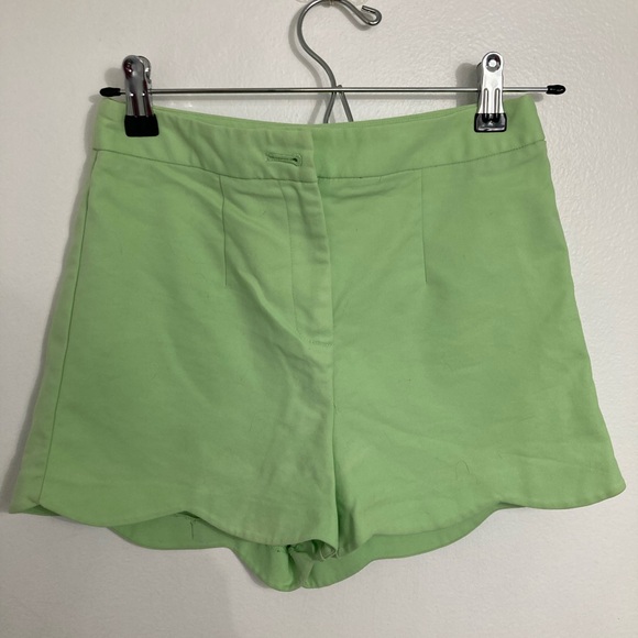 Forever 21 green shorts - Picture 1 of 6